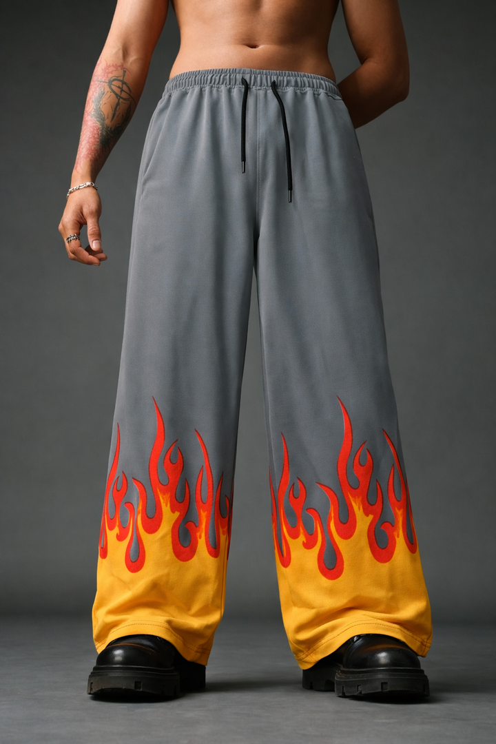 Men's Baggy Flame Print Sweatpants - Wide-Leg Joggers - Ash