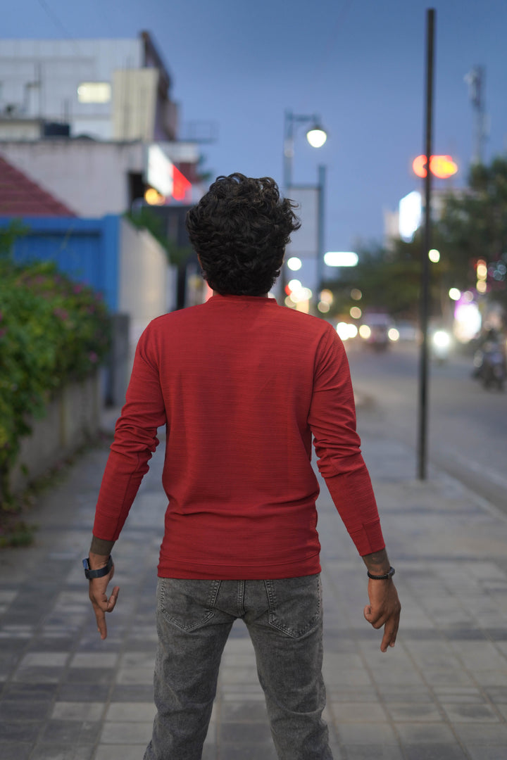 Full Sleeve Round Neck Mens Striped T-shirt in Red