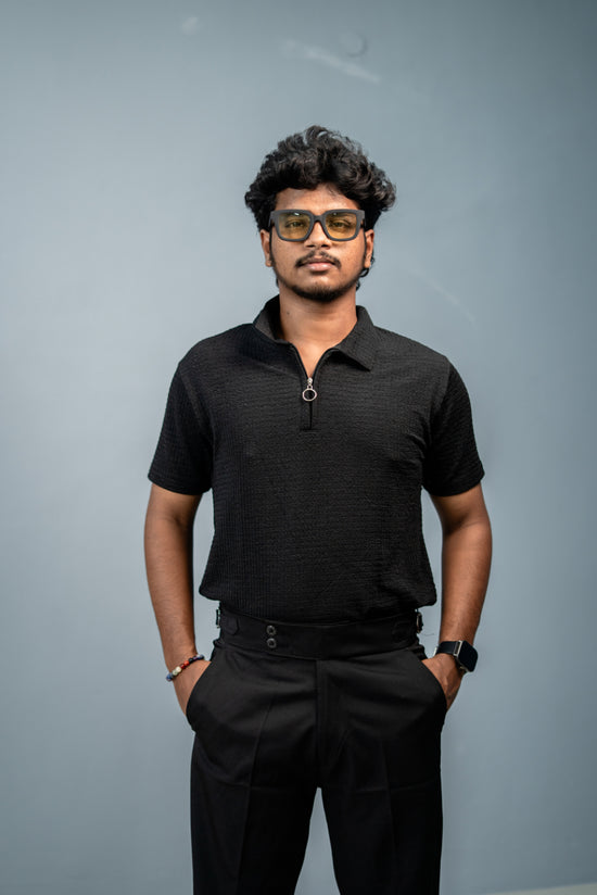 Stylish CAKE BUBBLE Half Sleeve Zipper Collar Tshirt -  Black