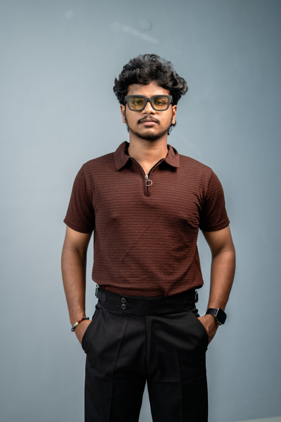 Stylish CAKE BUBBLE Half Sleeve Zipper Collar Tshirt - Chocolate Brown