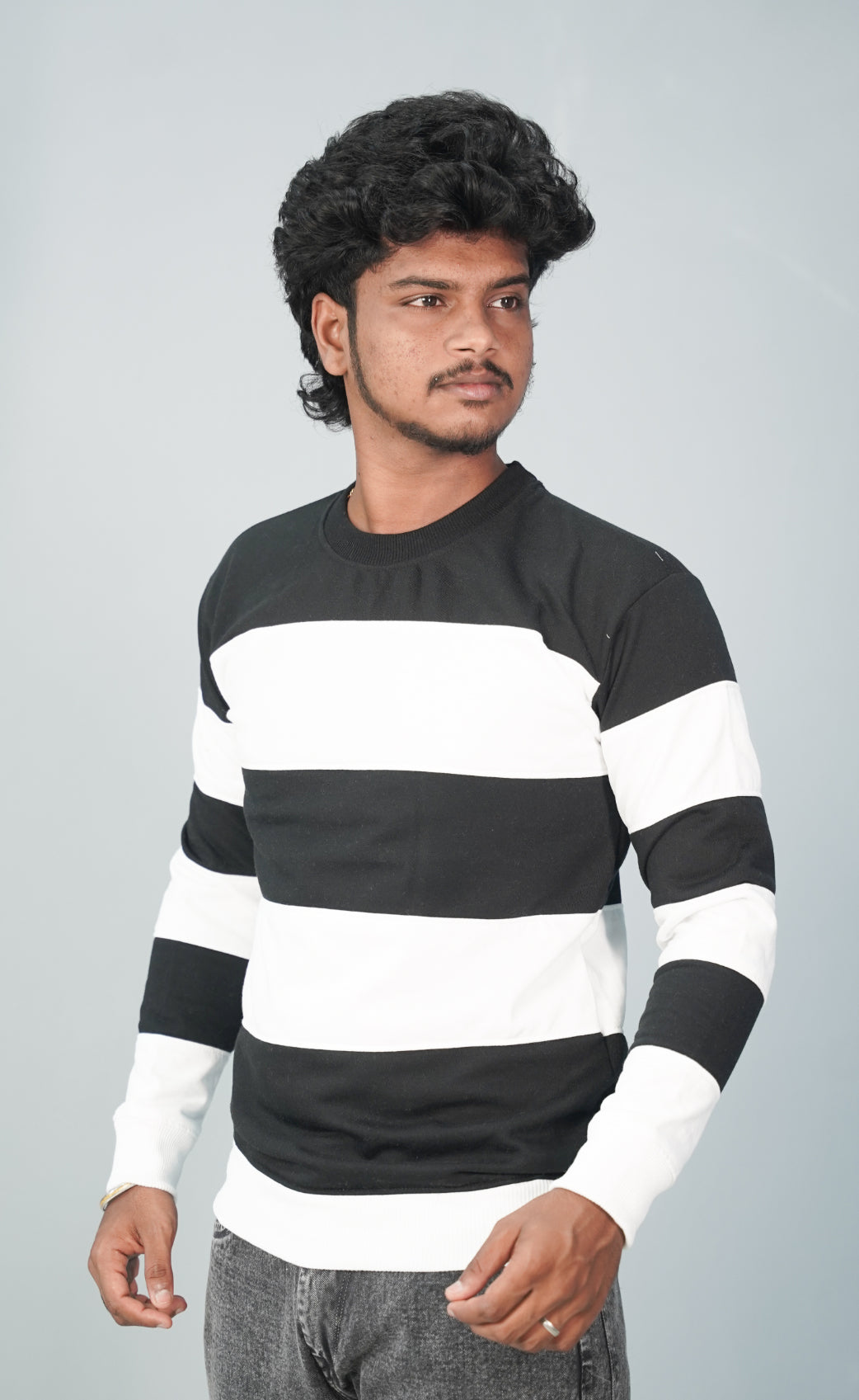 Full Sleeve Round Neck Cuttens Tshirt for Men-  black