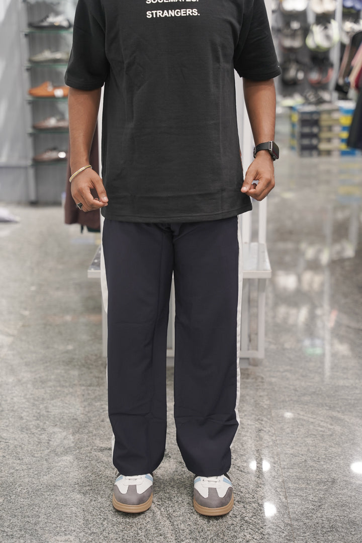 Men’s Street Baggy Pants with White Stripe - Grey-7 Man