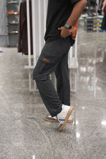 Load image into Gallery viewer, Buy Regular Wear Double Pocket Parachute Baggy Pant for Mens - Grey-7 Man
