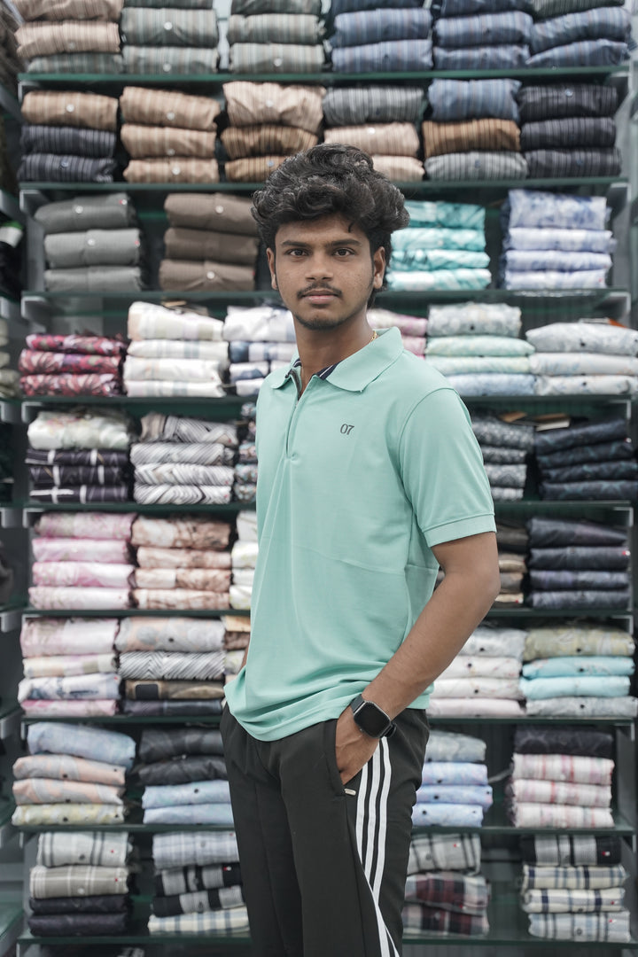 Short Sleeve 07 Tshirt for Men with Zipper Collar in Light Green