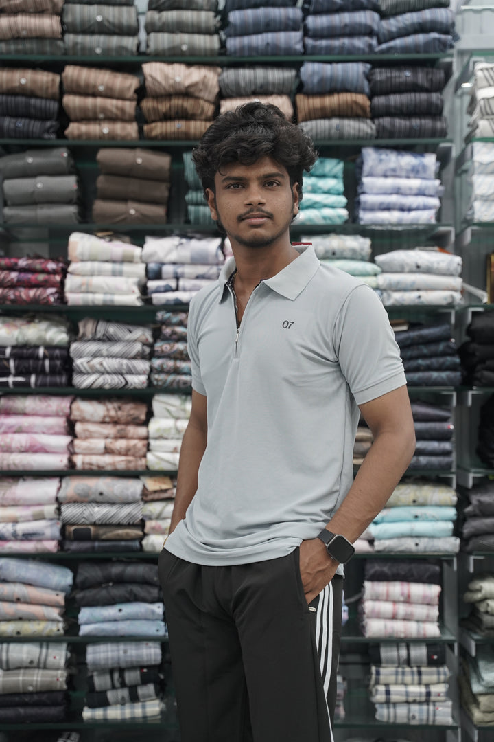 Short Sleeve 07 Tshirt for Men with Zipper Collar in Ash