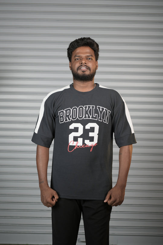 Brooklyn 23 Printed Oversized T-Shirt for Men – Graphic Half Sleeve Tee - Grey – 7MAN Men's Fashion India