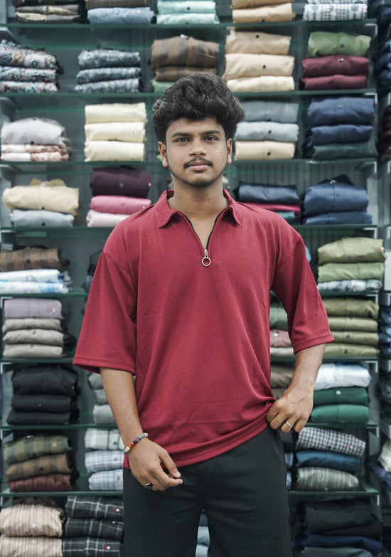 Korean Style Men's Five Sleeve T-Shirt with Zipper Collar - Maroon