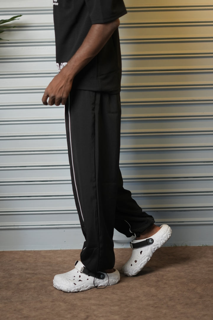 Men's Lightweight NS Parachute Baggy Track Pants - Black