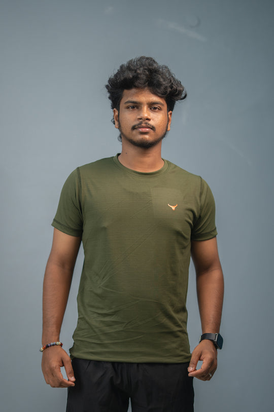 Stylish Men’s Short Sleeve Round Neck Plain T-Shirt - Mahendhi Green – 7MAN Men's Fashion India