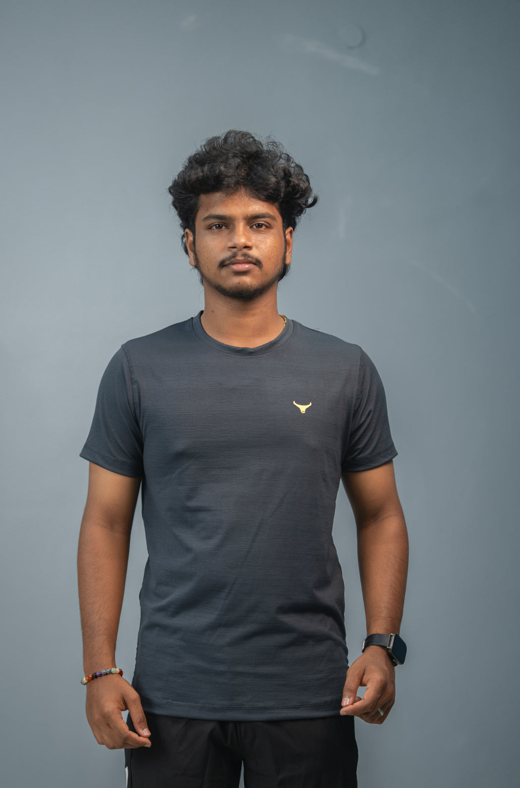 Stylish Men’s Short Sleeve Round Neck Plain T-Shirt - Grey