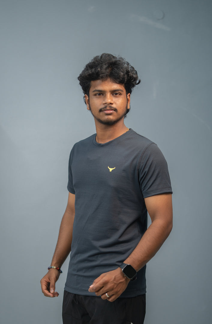 Stylish Men’s Short Sleeve Round Neck Plain T-Shirt - Grey-T-Shirt-7 Man