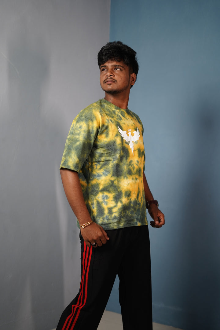 Trendy Tie-Dye Oversized EAGLE Print T-Shirt for Men - Yellow