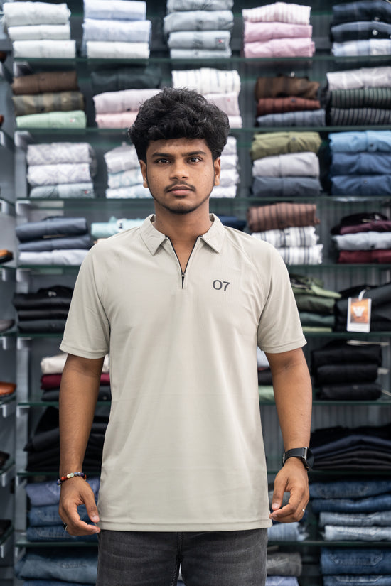07 - Short Sleeve Zipper With Collar Attractive Men's Tshirt - Sandle