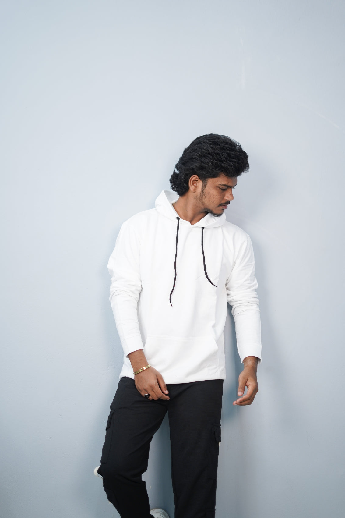 Unisex Full Sleeve Plain Pocket Hoodie | Oversized Winter Wear - White