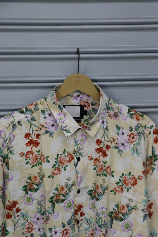 Men's Small Floral Print Casual Shirt | Premium Full Sleeve Designer Shirt - Cream – alternate view – 7MAN India