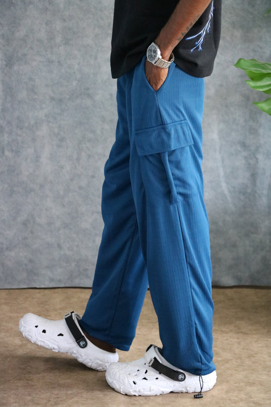 Men's Wide-Leg Textured Cargo Pants with Drawstring- Blue – alternate view – 7MAN India
