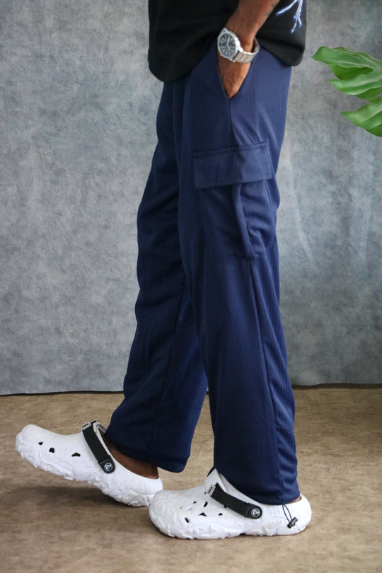 Men's Wide-Leg Textured Cargo Pants with Drawstring-Navy Blue – alternate view – 7MAN India