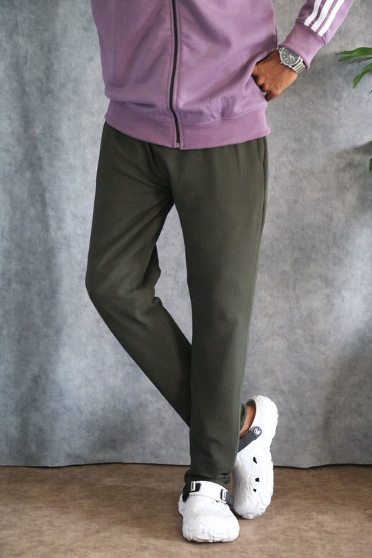 ATTRACTIVE MEN'S POPCORN TRACK PANT- MEHANDI GREEN – alternate view – 7MAN India