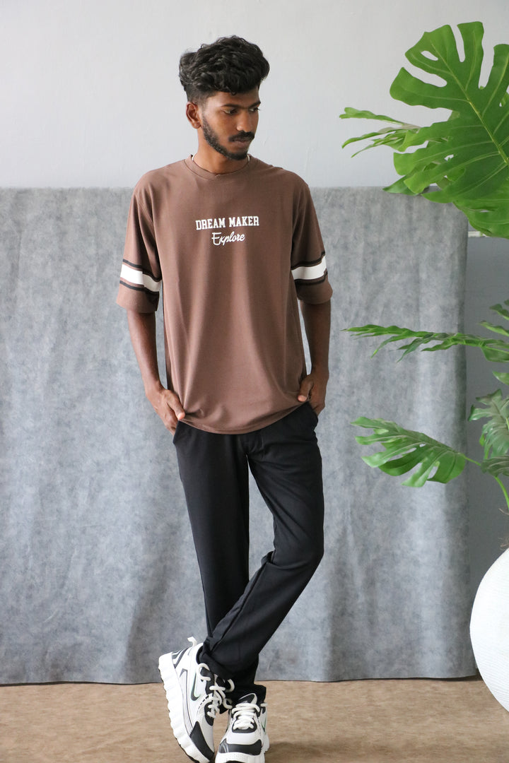Men's Oversized DREAM MAKER Print T-Shirt - Brown