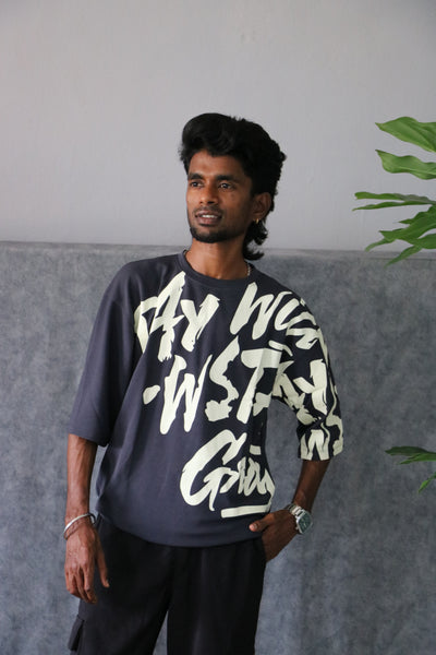 Men's Oversized Graffiti Spray Print T-Shirt - Grey