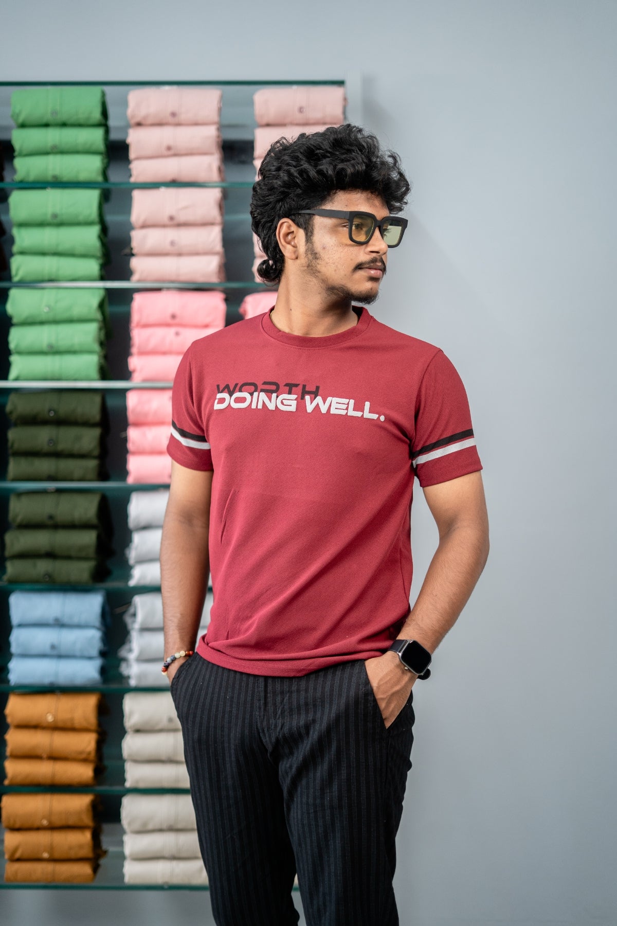 Short Sleeve Round Neck WORTH DOING WELL Printed Tshirt- Maroon