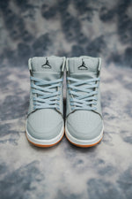 Load image into Gallery viewer, Best Ash Sneakers for Men | Perfect for Casual Outfits
