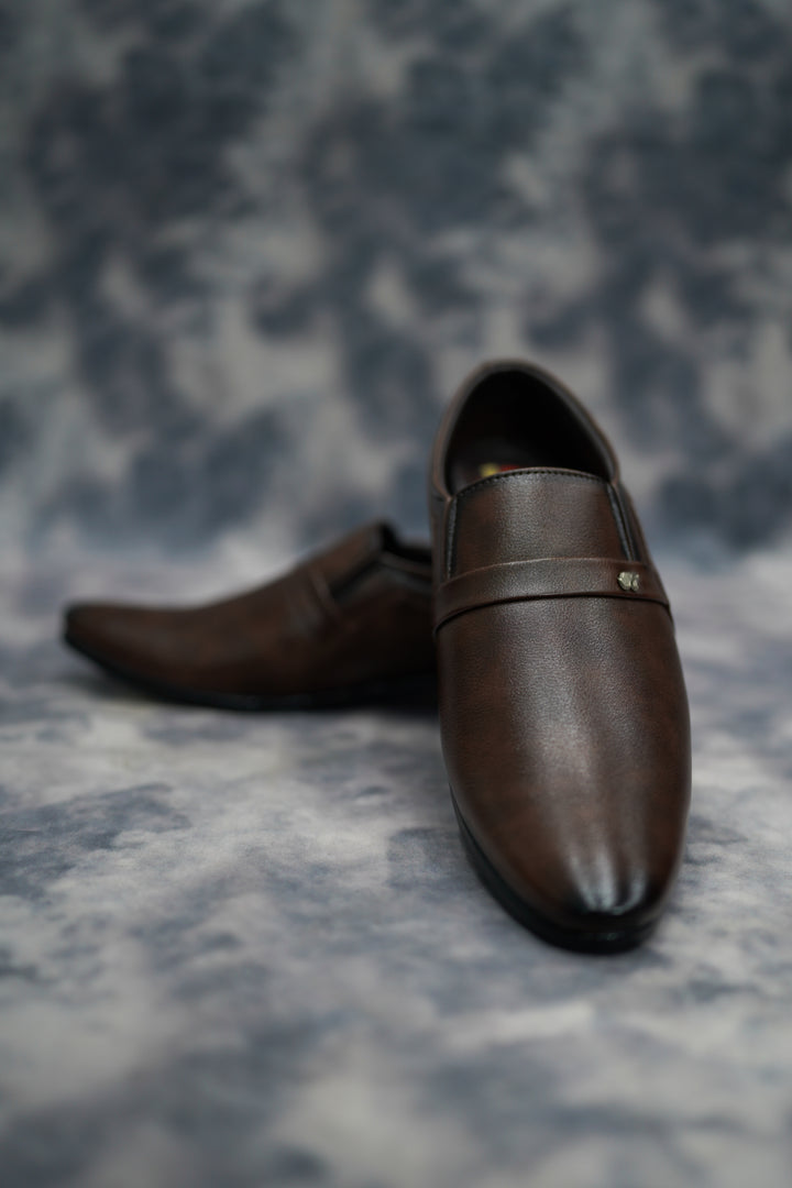 Stylish Men’s Brown Formal Dress Shoes-7 Man