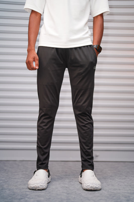 Buy Men's Casual 4 Way Lycra Track Pant - Black – alternate view – 7MAN India