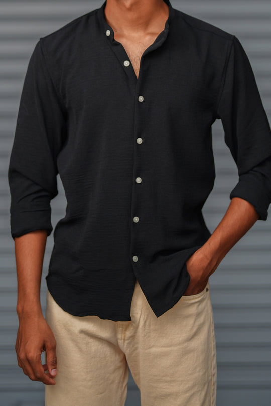 Soft Linen Shirt for Men – Lightweight Casual Full Sleeve Shirt - Black – alternate view – 7MAN India