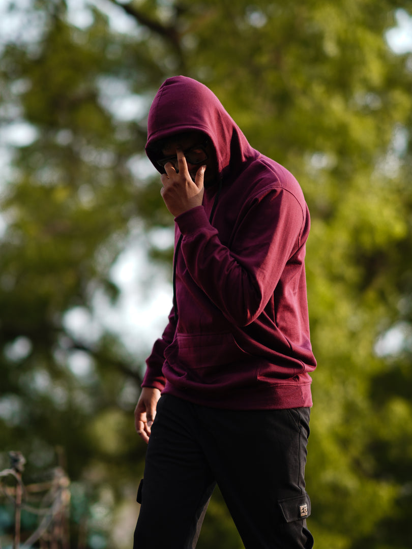 Men's Pull Over Plain Hoodie in MARRON COLOUR