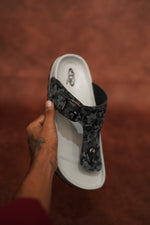Load image into Gallery viewer, Men’s White Camouflage Buckle Sandals – Trendy &amp; Durable Footwear
