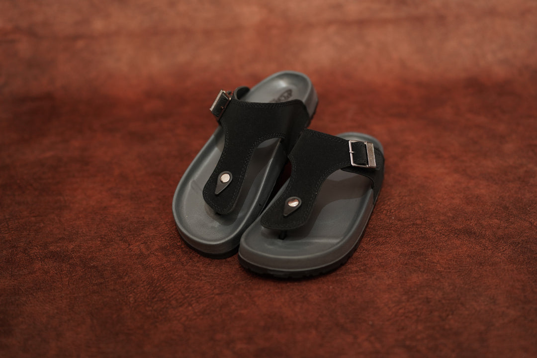 Men’s Grey & Black Leather Buckle Sandals with Brown Sole – Stylish & Comfortable