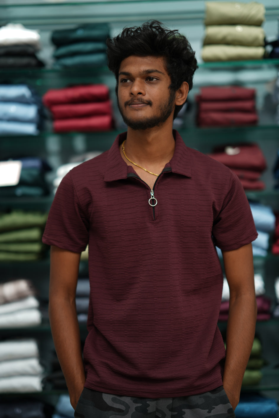 Men’s Short Sleeve Zip-Collar Korean Textured T-shirt - Maroon