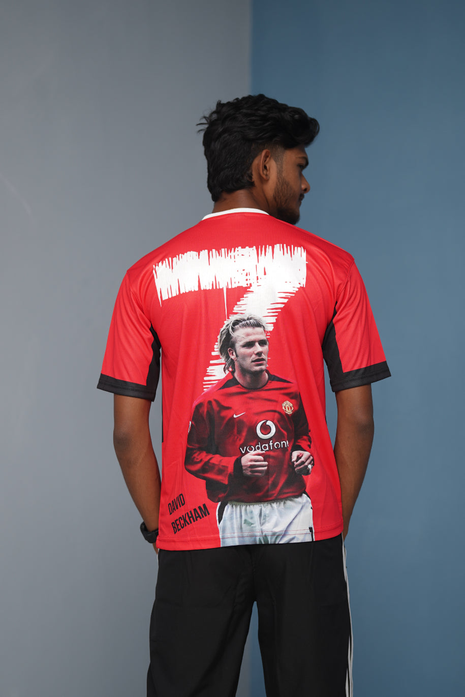 Five Sleeve Round-Neck Vodafone Printed Tshirt for men - Red