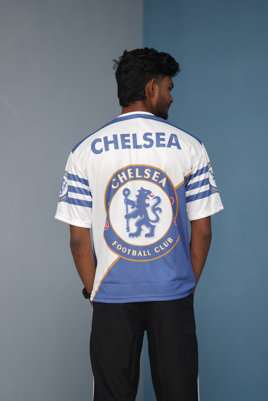 Five Sleeve Round-Neck Chelsea Printed Tshirt for men - Ink Blue With White