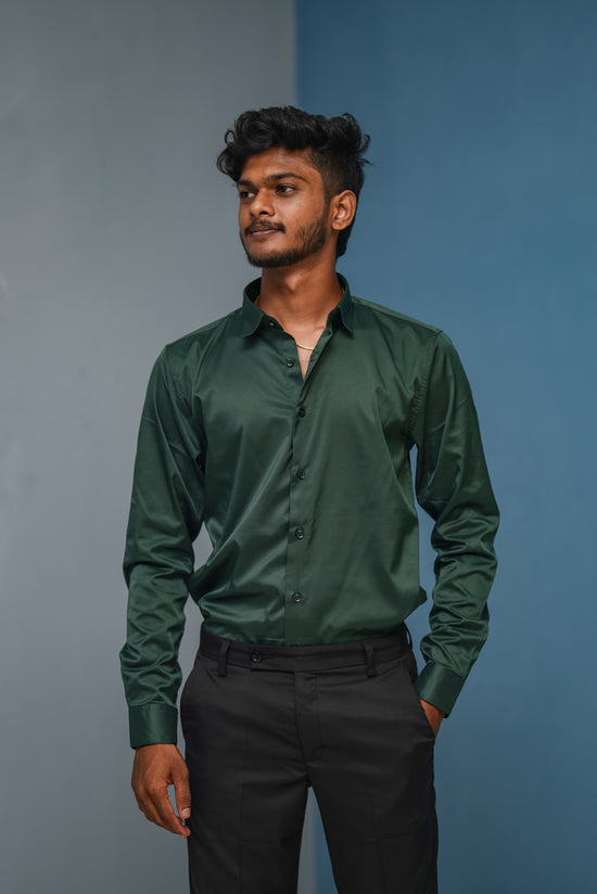 Clubwear Full sleeve Shirt and Polo fit Pant Combo Offer for Men - Bottle Green & Black