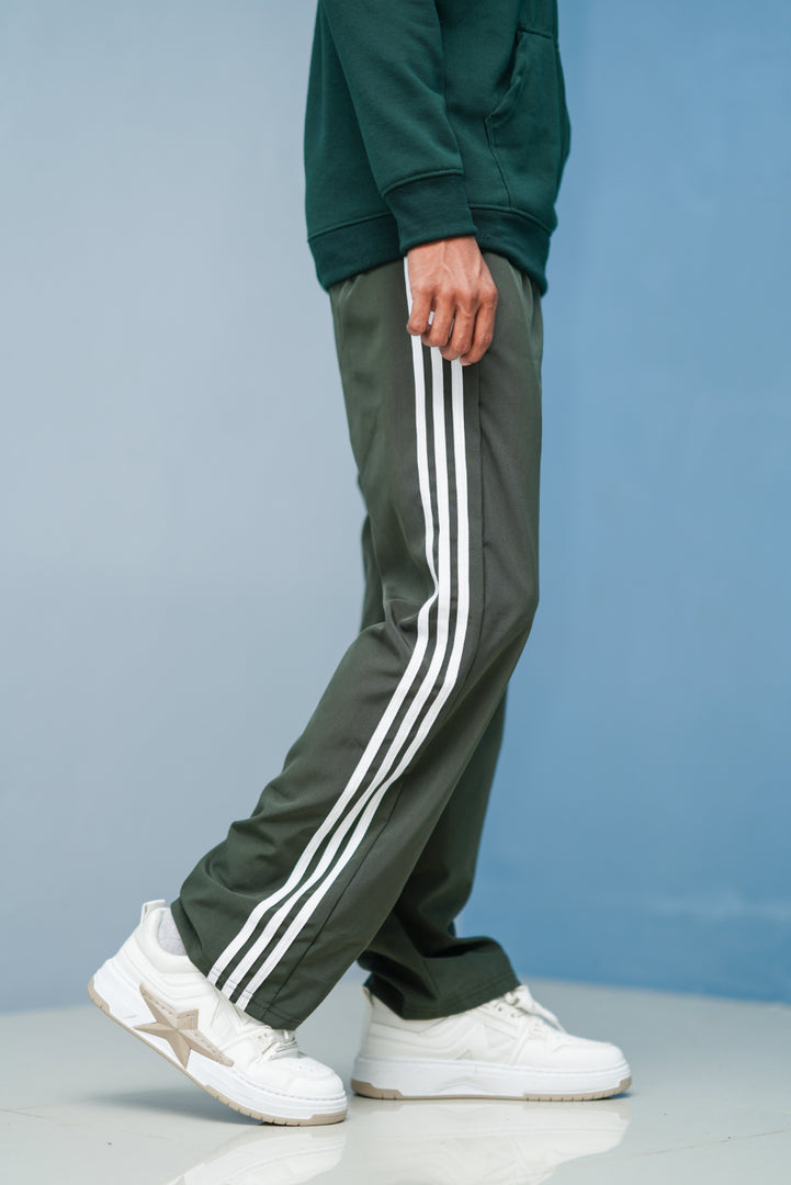 Triple-Stripe Street Baggy Track Pants for Men – Gym & Daily Wear - Mahendhi Green