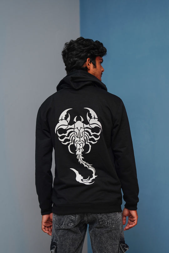 Men’s Full Sleeve Scorpion Hoodie | Oversized Winter Hoodie for Men - Black – alternate view – 7MAN India