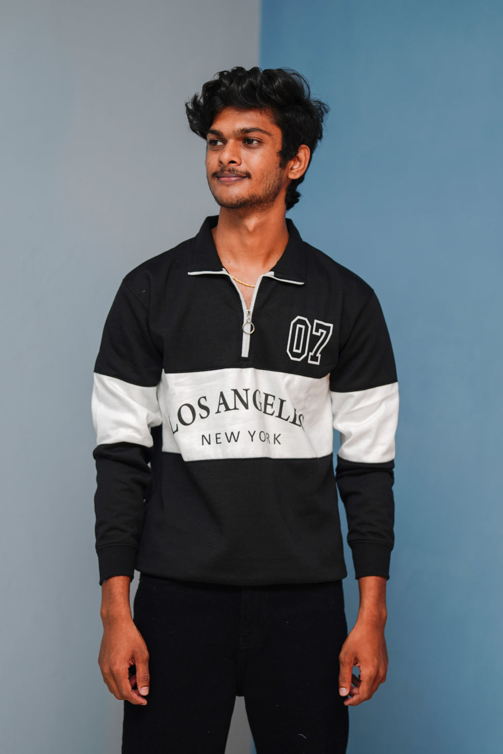 Full Sleeve Los Angeles Zipper Sweatshirt | Trending Winter Wear - Black