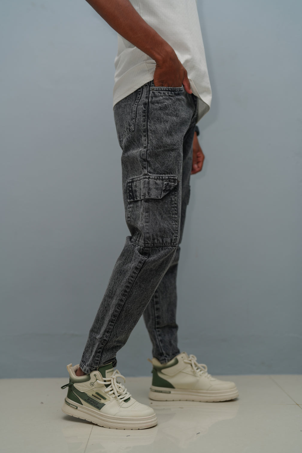 Mom Fit Jeans for Men | Stylish Relaxed Fit Double Pocket Denim Pants - Black Shade