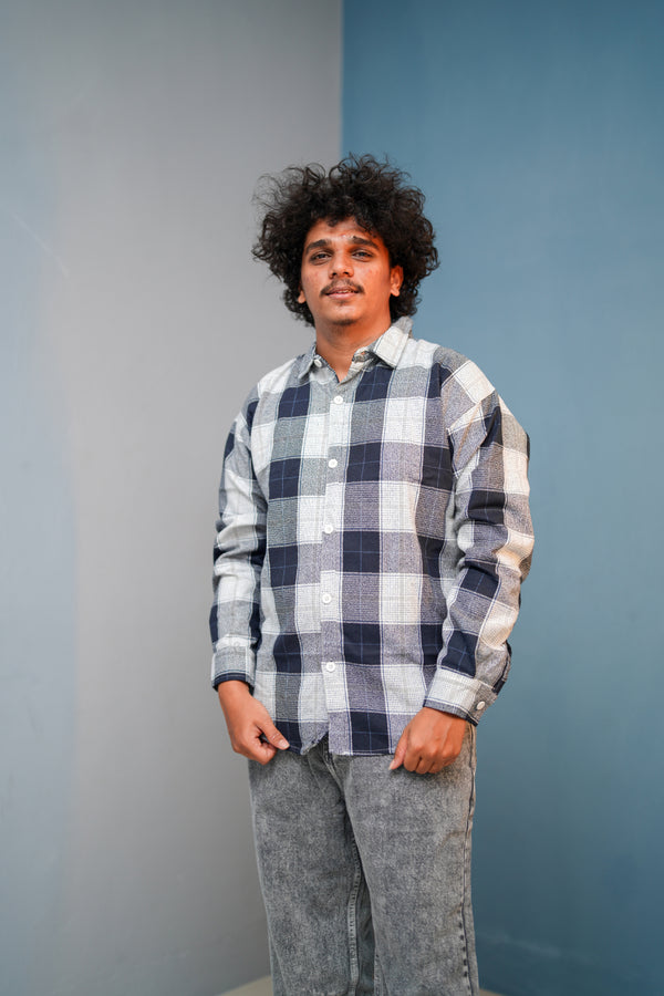 Men’s CHESS Checked Full Sleeve Shirt  Trendy Casual Wear- Navy Blue new 3