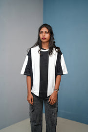 Unisex Five Sleeve Round Neck Vertical Striped Cuttens TshirtBlack mens trending streetwear India 7Man