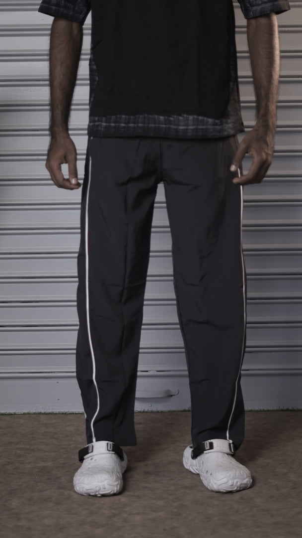 Men's Streetwear Relaxed NS Piping Jogger Pants - Black