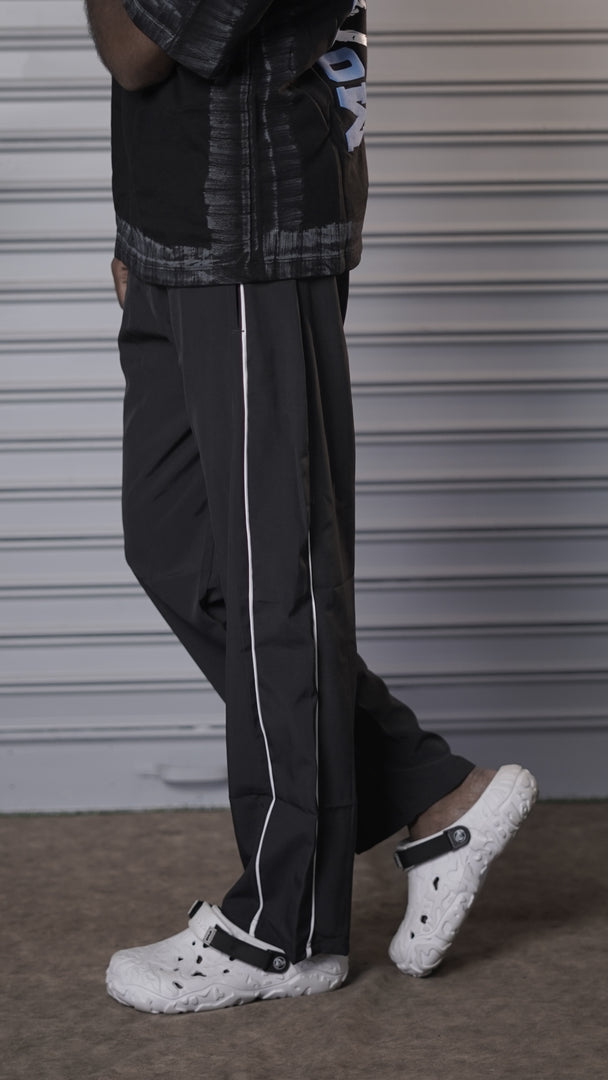 Men's Streetwear Relaxed NS Piping Jogger Pants - Black