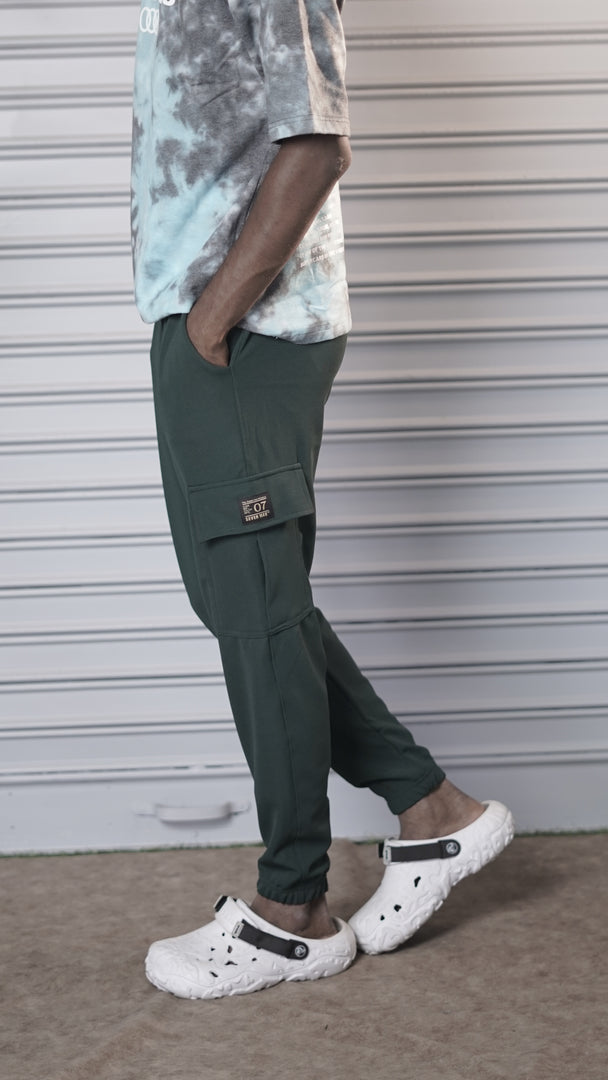 Regular Fit Men's Ottoman Cargo Track Pant - Bottle green