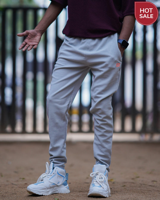 ATTRACTIVE MEN'S POPCORN TRACK PANT-ASH – alternate view – 7MAN India