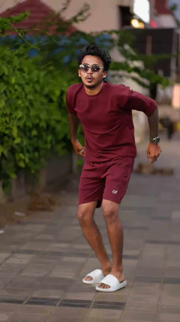 COLOURFUL CO-ORD SETS T-SHIRT AND SHORTS -MAROON