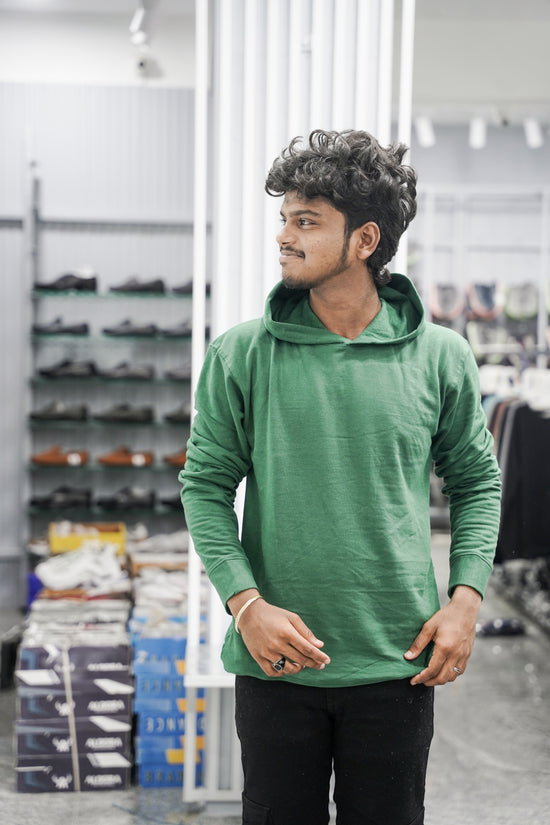 Mens Full Sleeve Plain Sweatshirts & Hoodies - Green