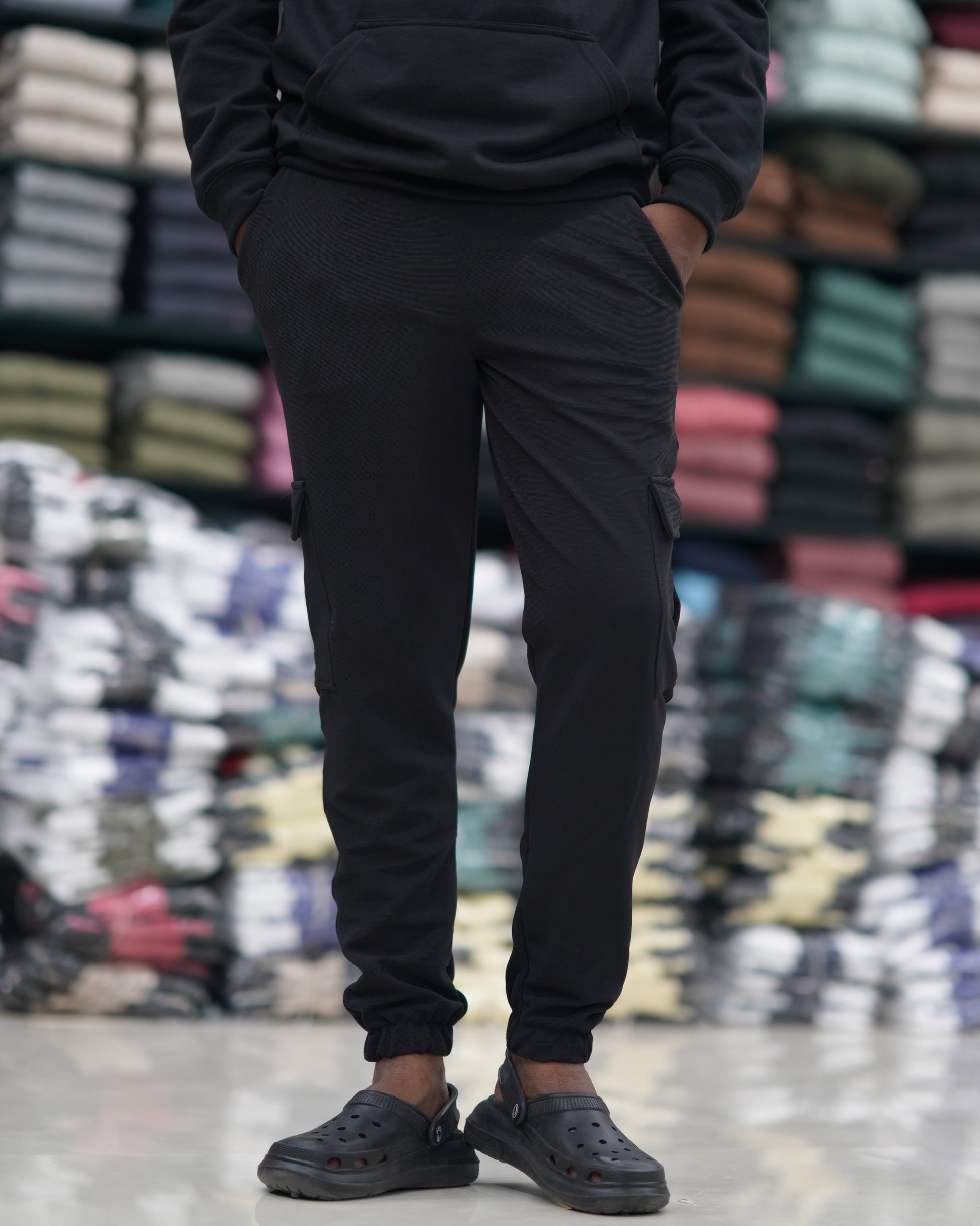 Men's Stylish Regular Fit Cargo Pant - BLACK-7 Man
